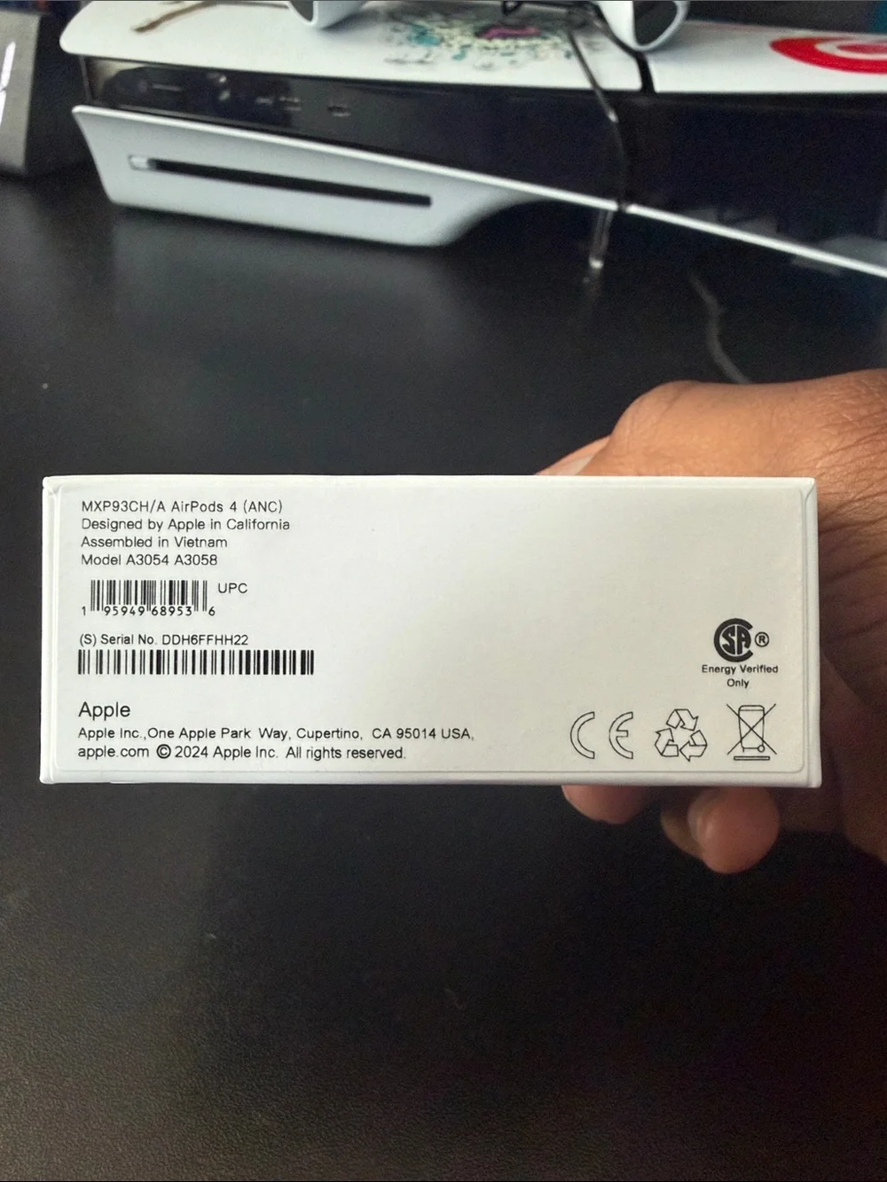 AirPods 4